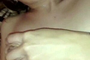 Mami Opens Perfectly For Young Superdotado