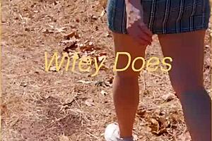 milf flashes shaved pussy outdoors