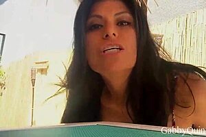 Tempting meximilf gabby quinteros playing with her clit 😘