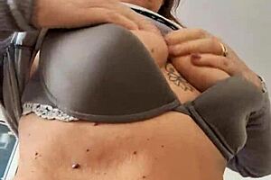 Lick my pussy until i orgasm, then cum on my face?