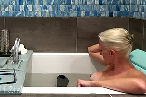 bathing with stella e01 pussy shaving and body shaving - milf stella