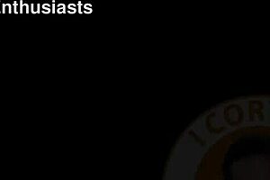 LAURA GETS HER TIGHT PUSSY WIDE OPEN