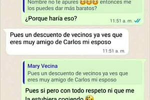 I snapped photos of Doña Mary in tight leggings at the gym. Latina milf with an amazing ass.