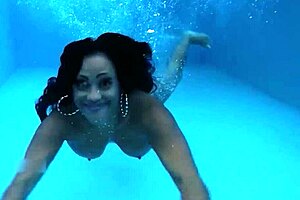 Maxine X With Shaun Dam.