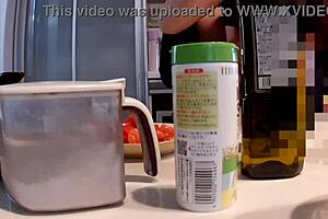 変態貧乳ヤリマン不倫人妻の中出し三昧の２日間。part3【素人中出しハメ撮り】舞30代中出し大好きパイパン主婦。