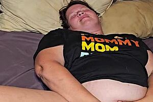 is she rubbing clit or teasing you?