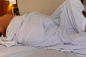 dia dos namorados essa bbw ganhou leitinho na boca