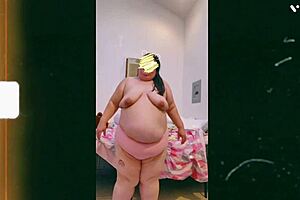 mature old cougar saggy tit topless dance on cam