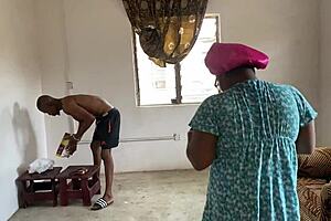 having a chichat with my mummy go about how i could satisfy her on bed