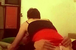 Wow, Milf Proposes Quick Fuck Before Girlfriend!