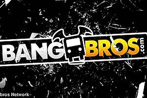 look at that big ass riding a monster cock, deepthroating it too!