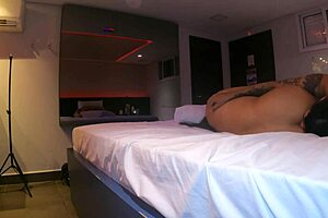 Sonhei Que Estava Sendo Fudida Quando Acordei Estava Toda Molhada Meu Marido Estava Me Chupando E Me Fudeu Até Gozar