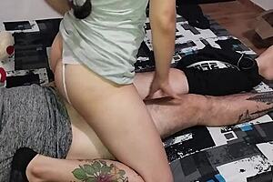 Que Buenos Sentones De Navidad Me Da La Mujer De Mi Mejor Amigo?