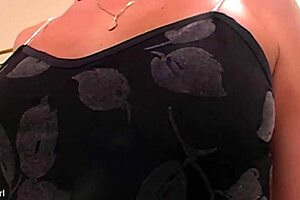 Simony Diamond Is A Skanky Motherfucker