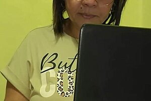 mi madrastra descubre que desaprobe los cursos y quiere decirle a mi papa