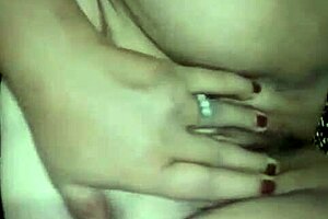 madrastra shows off her skills with dildo