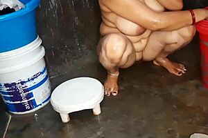 Step Sister In Law Bathes And Washes Her Big Tits And Shaved Pussy