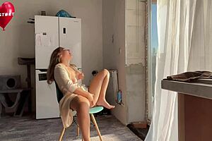 i collect squirting orgasms from 18 19 yo milf masturbation