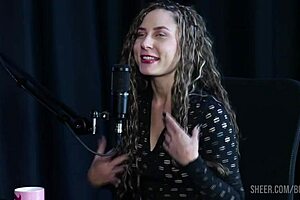 Compilados Da Jujube Delícia No Bora Cast Com Bruna Carlos - Parte 1: Intriguing Interview In Lingerie