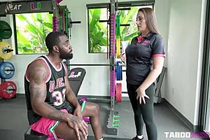 Stepmom deepthroats and fucks her interracial personal trainer 😈