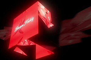 masseur takes advantage of client's big cock