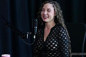 Compilados Da Jujube Delícia No Bora Cast Com Bruna Carlos - Parte 1: Intriguing Interview In Lingerie