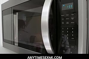 Anytimesex4k - Boyfriend Meets And Greets Stepdad While He Freeuses Me 😏