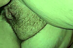 5 Months Pregnant MILF Eating and Filling Her Holes