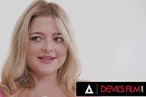 Sexy Milf Mellanie Monroe Fucks In Front Of Voyeur Stepmother Jill Taylor! Rough Public Reality?