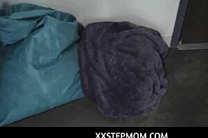 Is stepmom Quinn Waters motivating you with her taboo sex? American cougar with big tits.