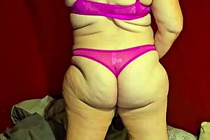 Pregnant wife is so wet, ready to strip! 😍