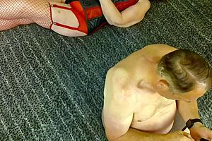 granny carmen gives amazing deepthroat head 😍