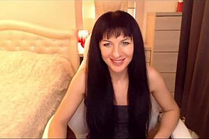 small tits brunette tamarr roman does sexy typing tease