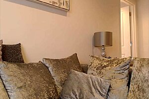 Sophie, fuck that cucumber