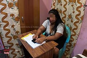 Indian Student Fucks MILF Teacher on Desk in Classroom?