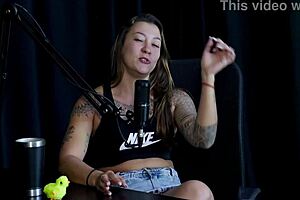 Wouldn't Record With Kidi Bengala But Liked Exhibitionist Part And Pussy Sucking - Flor De Damiana On Sheer Red