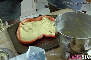 Granny Uses Banana To Toy Brits Pussy In Lesbian Fetish Scene