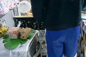 Kitchen creampie with amateur MILF