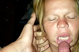 Quickie Blowjob And Ass Sex With Milf