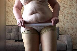 Mature big ass shakes in new panties trying on from busty milf in lingerie pawg