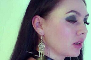 lecherous woman pegging her guys and gets cum 😈