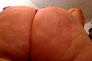 Dawnskye1962's Curvy Mature Body Arouses Deeply