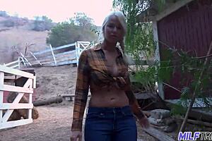 i love riding that cock cowgirl after my oil massage, feeling so good