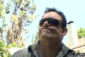 Mofozo Com - Amateur Receives A Big Facial