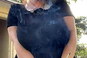 alt milf nextdoor smokes and relaxes outback