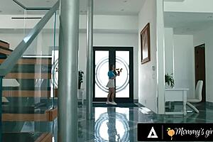 mommys girl - i thought you were my date, nearsighted milf lexi luna fucks stepbae hailey rose 😘