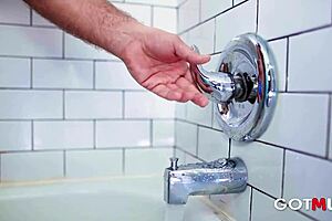 got mum - a blonde milf exercises in the shower