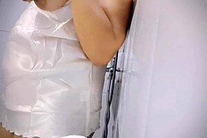 Chubby babe's tits play leads to wet pussy.