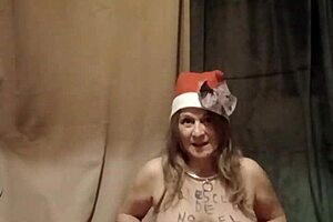 esclave f autoseance striptase caresses et magic wand