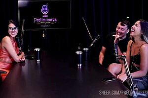 Couple Kaliente with Bia Hot in podcast